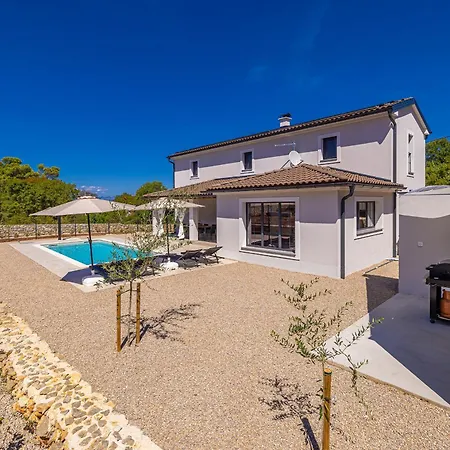 House Aurora With Private Pool *