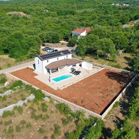 House Aurora With Private Pool Ferienhaus *